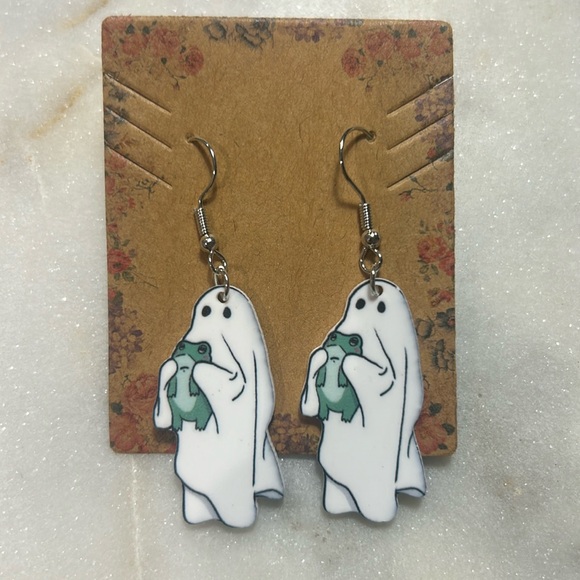 Jewelry - Ghost Earrings New!